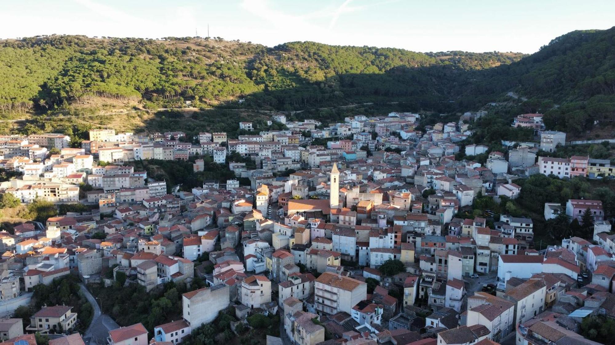 B&B Sa Zodia Guest House Bitti Exterior foto